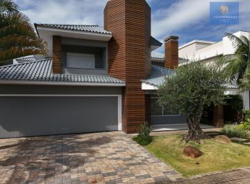 Casa · 495m² · 5 Quartos · 2 Vagas · Casa em Condomínio fechado em Capão da Canoa