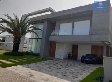 Casa · 280m² · 6 Quartos · 2 Vagas · Casa em Condomínio fechado de Capão da Canoa