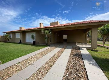 Casa · 220m² · 4 Quartos · 4 Vagas · Casa 4 quartos em Tramandaí