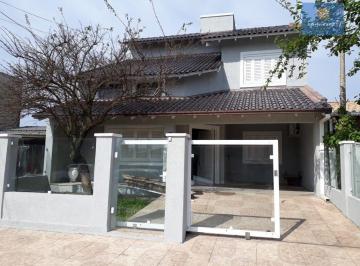 Casa · 170m² · 3 Quartos · 2 Vagas · Sobrado 3 dormitórios em Capão Novo.