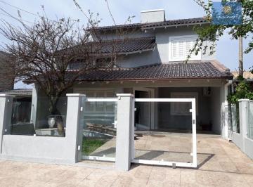 Casa · 170m² · 3 Quartos · 2 Vagas · Sobrado 3 dormitórios em Capão Novo.