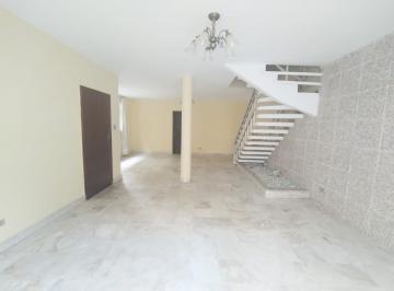 Casa de 3 quartos, Santos · SOBRADO À VENDA 03 QUARTOS NO GONZAGA -SP