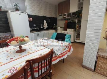 Casa · 166m² · 3 Quartos · 2 Vagas · Excelente sobrado, próximo ao metrô São Judas.