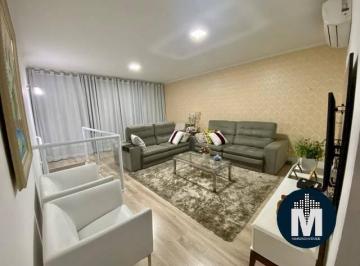 Casa · 263m² · 4 Quartos · 2 Vagas · Vende-se Sobrado em Jandira, 4 Dorms, Área Goumert, 2 Vagas!