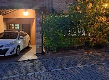 Casa · 379m² · 3 Quartos · 2 Vagas · Casa triplex á venda, Área Total 379m², 3 Dorms, Suíte, 2 Vagas - Granja