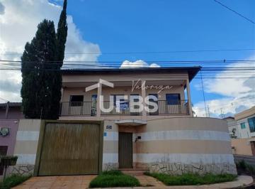 Casa · 264m² · 3 Quartos · 2 Vagas · Sobrado - 3 Quartos - Bairro São Carlos