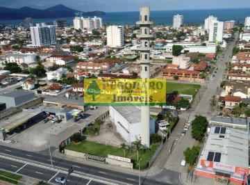 Foto 01 · Galpão Comercial para Locação no Indaiá em Caraguatatuba-SP: 4 Salas, 4 Banheiros, 30 Vagas de Garag