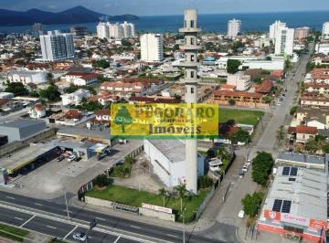 Foto 01 · Galpão Comercial para Locação no Indaiá em Caraguatatuba-SP: 4 Salas, 4 Banheiros, 30 Vagas de Garag