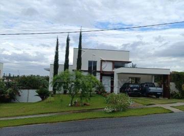 Casa · 260m² · 3 Quartos · CASA TERREA EM CONDOMINIO COM 3 DORM. - FAZENDA ALTA VISTA