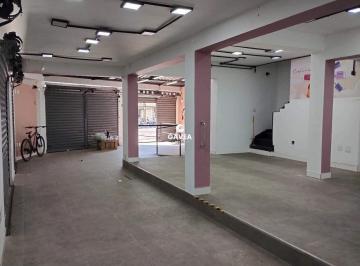 Casa · 226m² · 3 Quartos · Sobrado para aluguel no Vila Belmiro em Santos.