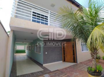 Casa · 275m² · 4 Quartos · 3 Vagas · Sobrado com 3 quartos no bairro CPA III
