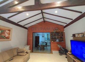 Casa · 300m² · 4 Quartos · 3 Vagas · Casa 3 Quartos, 1 Suíte, 2 Vagas de Garagem Cobertas – QS 8, Areal (Águas Claras)
