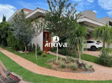 Casa · 290m² · 4 Quartos · 4 Vagas · Casa à venda, Condomínio Champagnat 