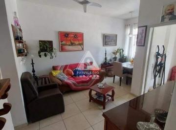 Apartamento · 60m² · 2 Quartos · 1 Vaga · Apartamento de 2 quartos vista livre e dependência completa no Rocha.