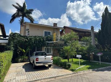 Casa · 218m² · 4 Quartos · 4 Vagas · Maravilhosa casa para venda Residencial 6 c/ 4 dormitórios + piscina