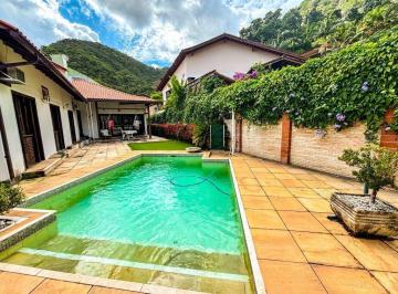 Casa · 300m² · 4 Quartos · 2 Vagas · Casa em Itacoatiara, Niterói/RJ de 300m² 4 quartos à venda por R$ 1.990.000,00