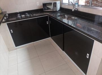 Casa · 250m² · 4 Quartos · 2 Vagas · Sobrado em Vila Medeiros, Caçapava/SP de 250m² 4 quartos à venda por R$ 280.000,00