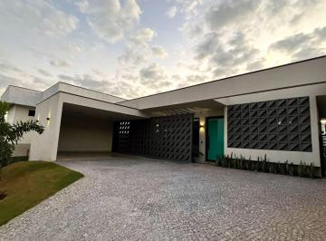 Casa · 221m² · 3 Quartos · 2 Vagas · Casa em Centro, Itatiba/SP de 221m² 3 quartos à venda por R$ 1.690.000,00