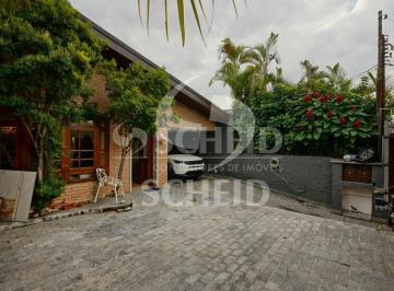 Casa · 320m² · 4 Quartos · 4 Vagas · Sobrado para Locação 4 Dormitórios (1 Suíte), 5 Banheiros, 4 Vagas Lazer Completo na Vila Marari