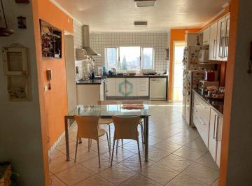 Casa · 223m² · 4 Quartos · 5 Vagas · SOBRADO C/ 04 DORMITÓRIOS - VENDA - CHÁCARA KLABIN