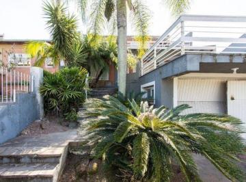 Casa · 222m² · 3 Quartos · 3 Vagas · Casa com 3 dormitórios para alugar, 222 m² por R$ 5.140/mês - Aberta dos Morros