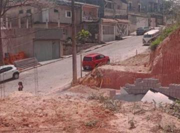 cd2de66736ac05e753c66d236ce5bf544a317e1c · Terreno 252,50m² Cond. Morada dos Pássaros