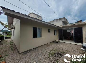 Casa · 105m² · 3 Quartos · 2 Vagas · Casa em Praia de Palmas, Governador Celso Ramos/SC