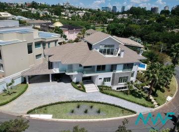 Casa · 1400m² · 5 Quartos · 10 Vagas · Linda Mansão no Tamboré 02 - Frente para 2 Lagos - Locação Mobiliada!!
