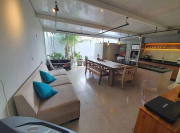 Casa de 3 quartos, Itapevi · Casa com 3 Quartos e 2 banheiro à Venda, 136m²Jardim Nova Itapevi, Itapevi