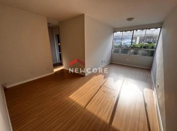 Apartamento · 70m² · 3 Quartos · 1 Vaga · Apartamento em Rua Assaí - Chácara Paulista - Maringá/PR