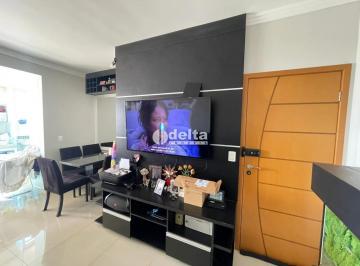 Apartamento · 70m² · 2 Quartos · 2 Vagas · Apartamento disponível para venda no bairro Pampulha em Uberlândia-MG