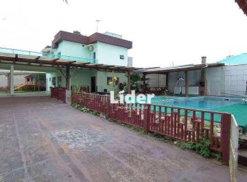 efaeddff172cf9663dc2f7eb6a95ddf2bbda5d24 · Sobrado com 4 dormitórios à venda, 327 m² por R$ 1.150.000,00 - Porto Novo - Caraguatatuba/SP