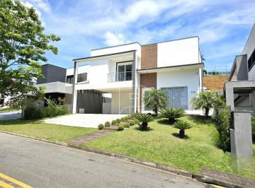 1ea8032ed336c77192ff1c3bdeb49bccadfd6d20 · Casa em condomínio na Granja Viana!
