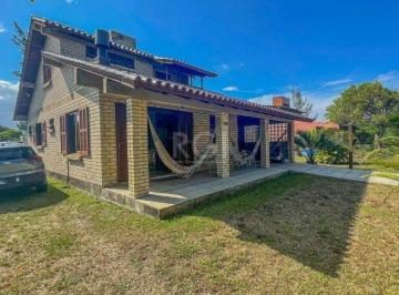Casa · 900m² · 4 Quartos · 3 Vagas · Casa em Rondinha Nova