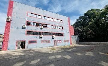Foto 03 · GA1650 - Alugo este galpão industrial em Cotia 6 salas, 8 banheiros, 10 vagas, 3.364 m²