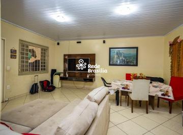 | Foto_migracao | 2 · QI 06 | Casa térrea com 6 quartos - sendo 3 suítes - 2 vagas - aceita financiamento e FGTS - Guará I