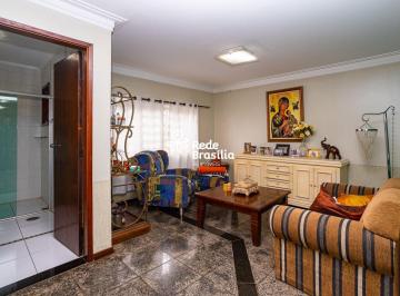 | Foto_migracao | 0 · QE 4 | Casa Sobrado com terreno vazado - 5 quartos - sendo 2 suítes - 4 vagas - aceita financiamento