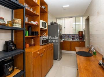 Apartamento · 72m² · 3 Quartos · 2 Vagas · QI 5 - Apartamento com 3 quartos - 1 suíte - 2 vagas - nascente - aceita financiamento e FGTS - Guar
