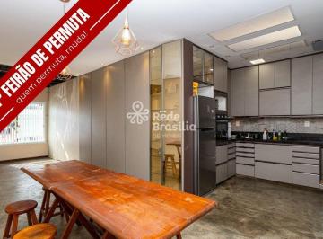Casa · 179m² · 3 Quartos · 4 Vagas · SRES 12 - Casa com 3 quartos sendo 1 suíte - aceita financiamento e FGTS - Cruzeiro Velho
