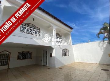 Casa · 297m² · 4 Quartos · 6 Vagas · QNC 14 | Casa  de 4 Quartos sendo 3 Suítes com 6 Vagas de de Garagem - Taguatinga Norte