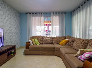 Casa · 330m² · 5 Quartos · 4 Vagas · QR 314 | Casa sobrado 5 Quartos sendo 1 Suíte com 4 Vagas de Garagem Coberta - Samambaia Sul