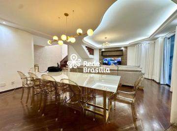 Casa · 370m² · 6 Quartos · 3 Vagas · QNG 05 | Casa Sobrado 6 Quartos sendo 2 suítes - Aceita  financiamento -  com 3 Vagas de Garagem - T
