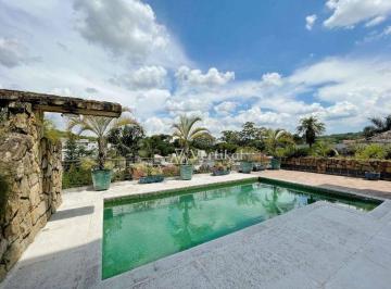 662bd540df83e4af0a038874ed6dd8e96b15cd35 · Casa Fabulosa Oportunidade Condomínio São Paulo II Granja Viana