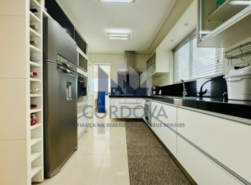 Foto 01 · Apartamento de Luxo com 4 Suítes no Centro de Balneário Camboriú - Locação Anual