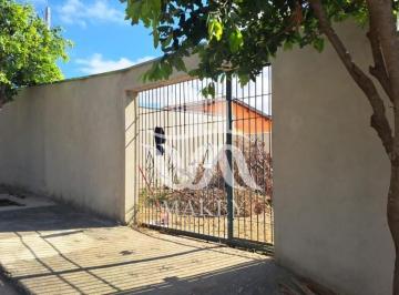 Foto 01 · Terreno murado e de esquina, localizado em bairro novo e seguro. Com 236m² no res. Pq. Fazenda - À V
