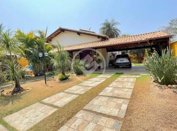 Casa · 208m² · 3 Quartos · 2 Vagas · Casa Alto Padrao - Lapinha