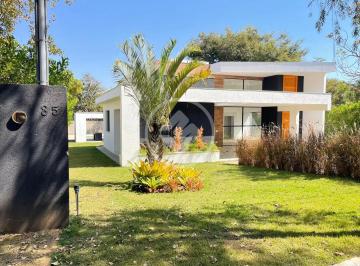Casa · 265m² · 4 Quartos · 2 Vagas · Casa Alto Padrao - Condominio Veredas da Lagoa