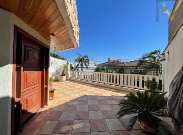 Foto 01 · Imperdível oportunidade! Sobrado Recém-Reformado com Espaço Gourmet e Lareira - 4 Quartos - Jardim d