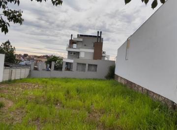 709917_iU9459f997L5ke1P64E2_709917681cfc50ab909.jpg · Terreno plano medindo 8,00x25,00