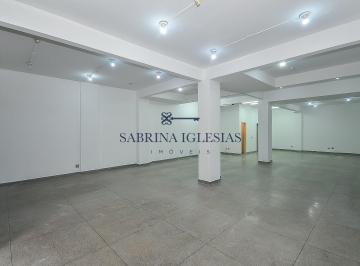 Comercial · 140m² · Loja para locação com 140 m² no centro de Curit